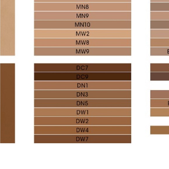 Brand new YSL all hours foundation in the shade DN1 - Picture 3 of 7